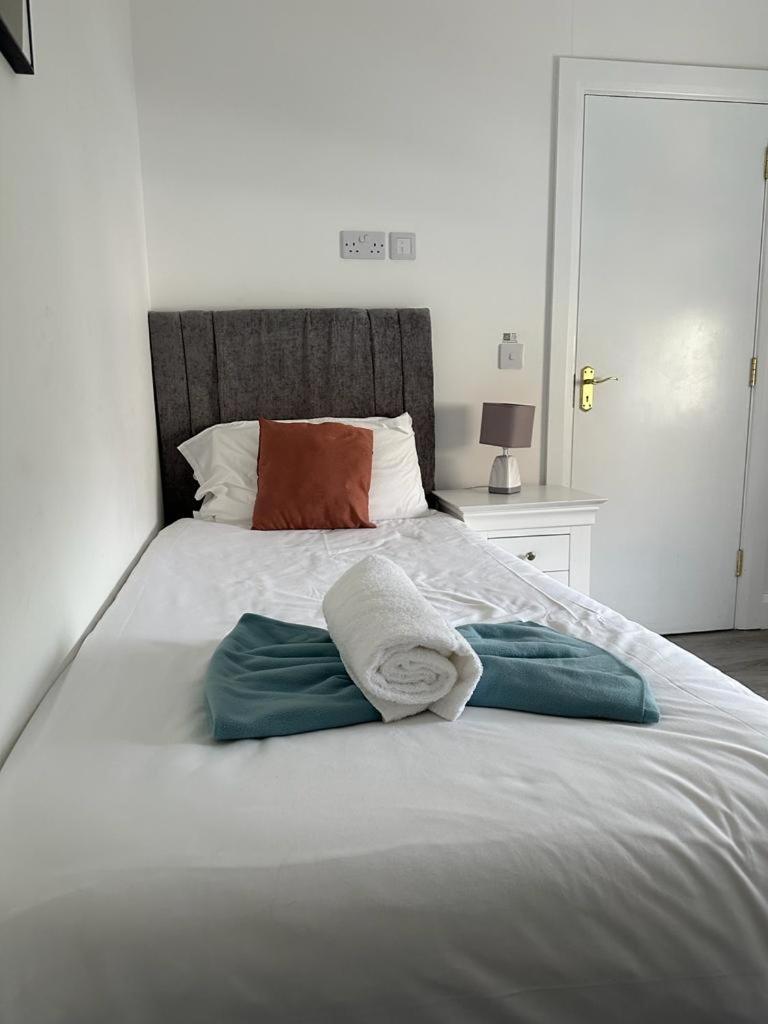 Eyre Square Lane Budget Rooms Galway Kültér fotó